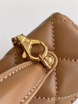 Ch*el vanity with chain shinny lambskin , strass & gold-tone metal brown ap4804