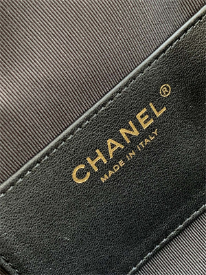 Ch*el 25 medium handbag shinny smooth calfskin gold tone metal black as5311