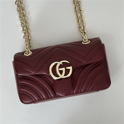 Gu.cci GG Marmont Small shoulder bag matelassé chevron lambskin leather Lt Gold toned hardware Rosso Ancora red837280