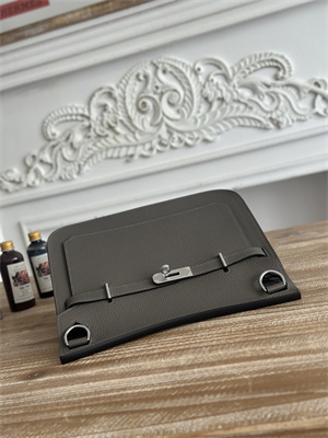 H**mes jypsiere togo leather silver tone metal etain color hs