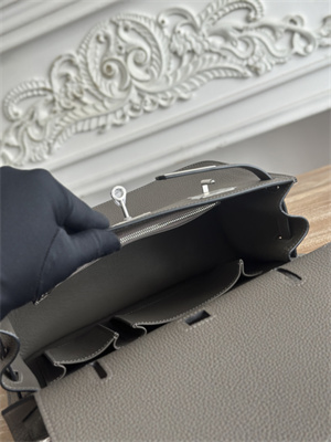 H**mes jypsiere togo leather silver tone metal etain color hs