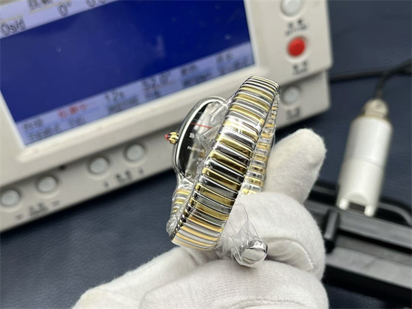 B*l*ai serpenti tubogas lady watch 38911 top