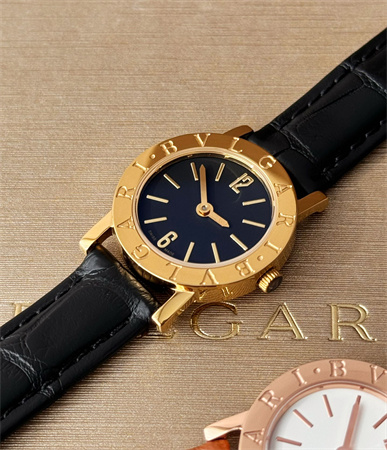 B*l*ai lady watch 38914 top