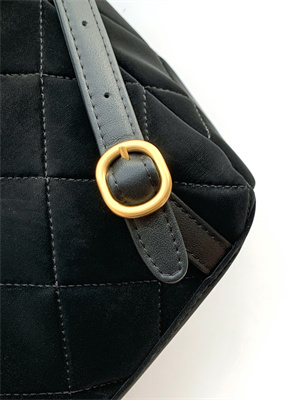 Ch*el backpack velvet and calfskin gold tone metal black as5793