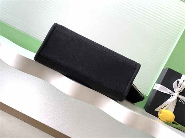 Ch*el deauville small shopping bag mixed fibers gold tone metal black as3257