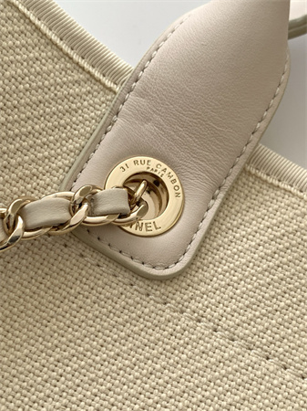 Ch*el deauville small shopping bag mixed fibers gold tone metal as3257