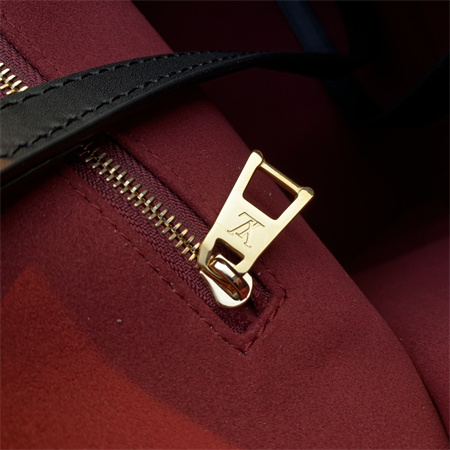 L.V ONTHEGO GM Monogram Empreinte Black/Beige M45945