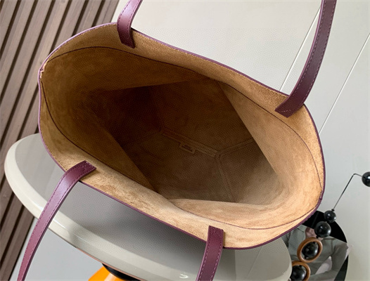 L0ew* medium puzzle fold tote in shinny calfskin