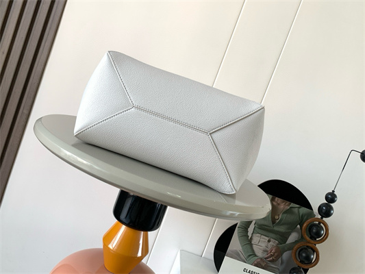 L0ew* medium puzzle fold tote in grained calfskin