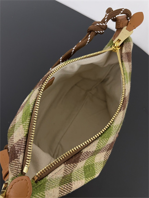 M*um*u plaid wool pouch camel/green