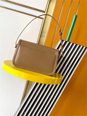 y.s.l solferino small in box Sa**t Lau*nt lt hazelnut color