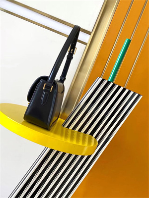 y.s.l solferino small in box Sa**t Lau*nt black color