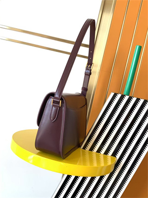 y.s.l solferino medium in box Sa**t Lau*nt rouge cabernet color